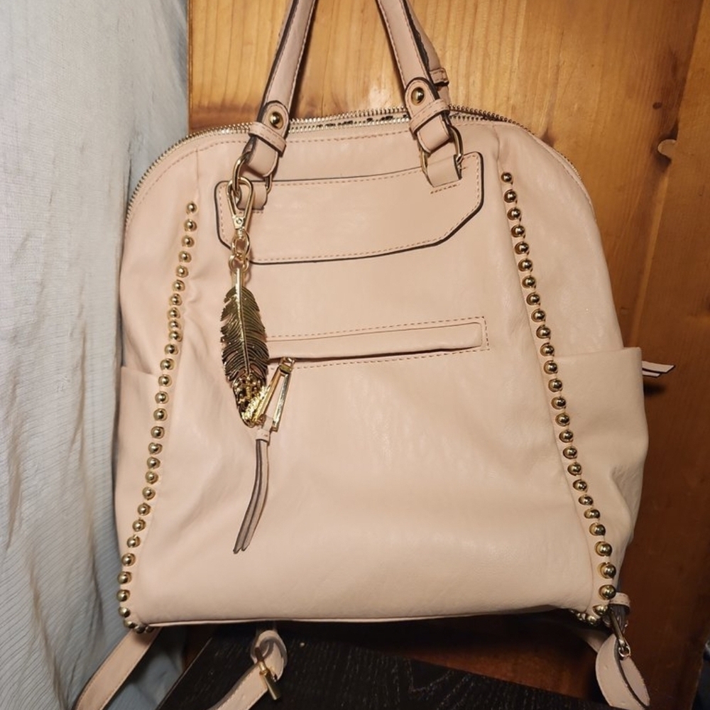 Jessica Simpson Tan Shoulder Bag with Gold Details